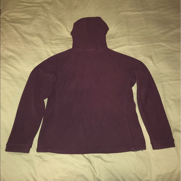 **SOLD** North Face Fleece - Picture 4 of 8